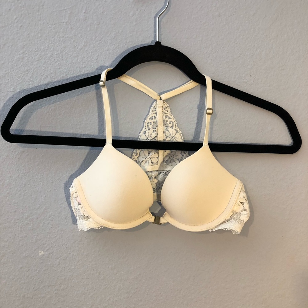 ❄️White Gilly Hicks Bra❄️
